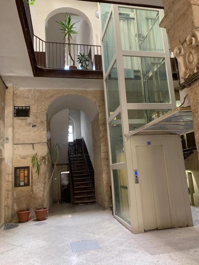 Palazzo Dei Tabacchi Appartement Bari